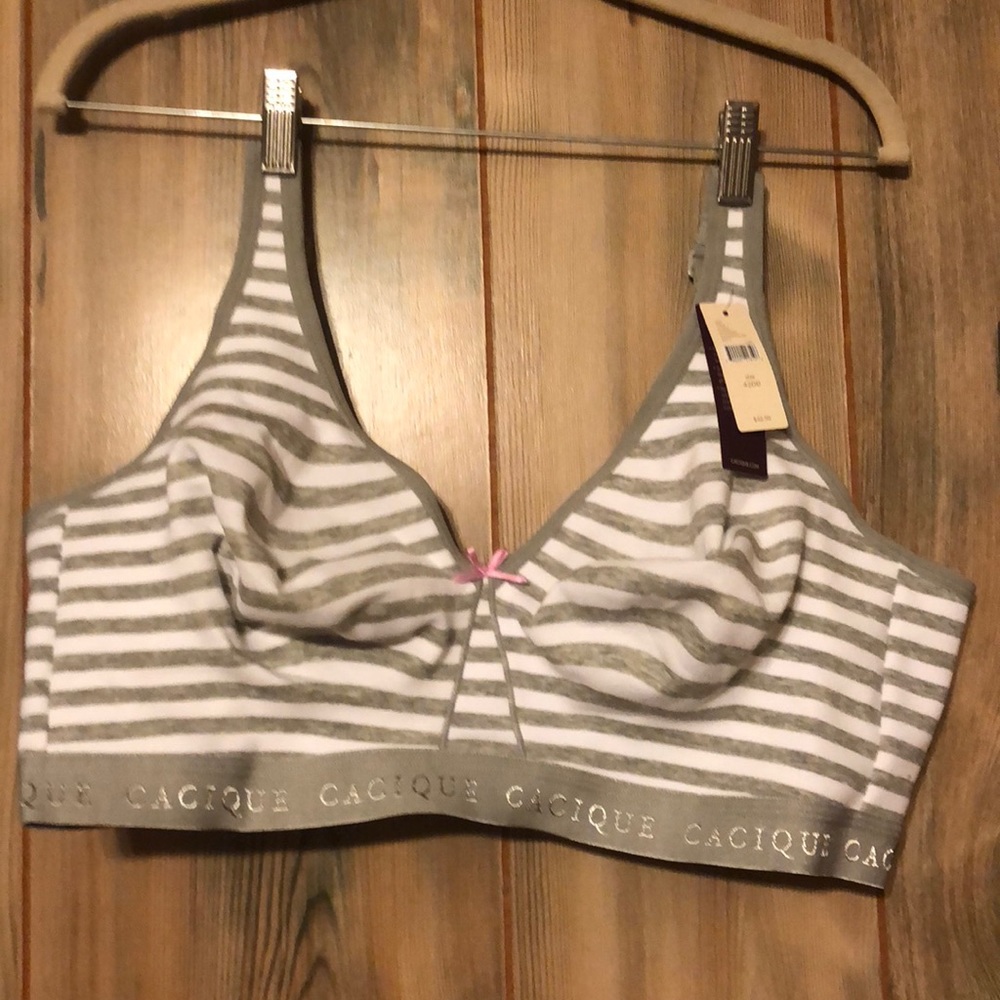 NWT Cacique wireless bra